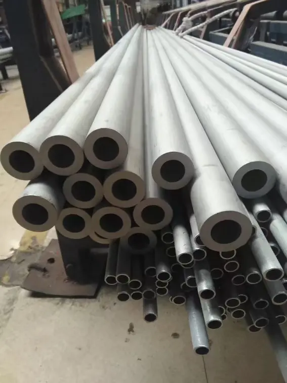 Tube Acier Inoxydable K&S 3/8" De Diamètre - Longueur 1 Pied - Pour Modélisme Ou Bricolage